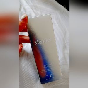 Medik8 Crystal Retinal 6